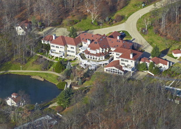 Las 10 casas más impresionantes y lujosas de los&nbsp;famosos