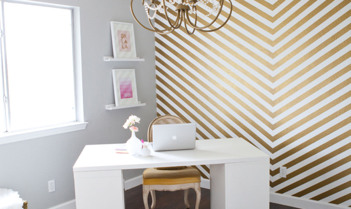 10-eye-catching-accent-walls-classy-clutter-1